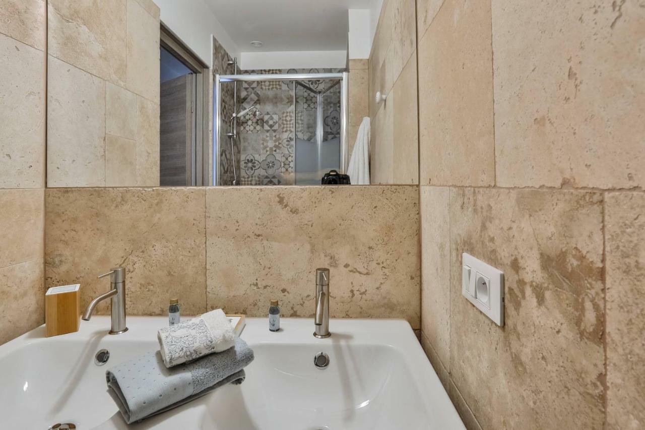 Garib - Place Garibaldi - 4 Rooms - Balcony Nice Exterior photo